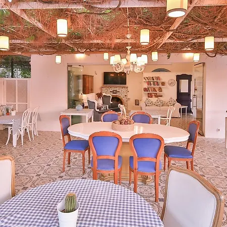 Ilica Hotel Çeşme